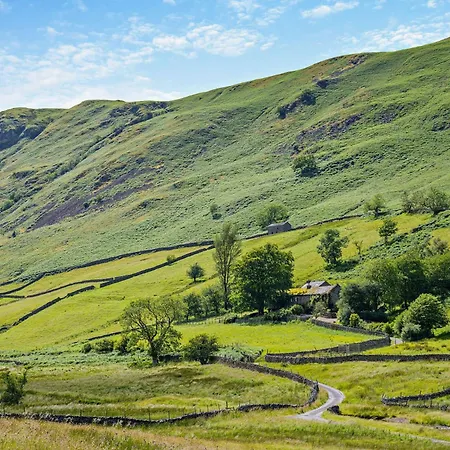 6 Bed In Martindale 95344 Holiday home Patterdale